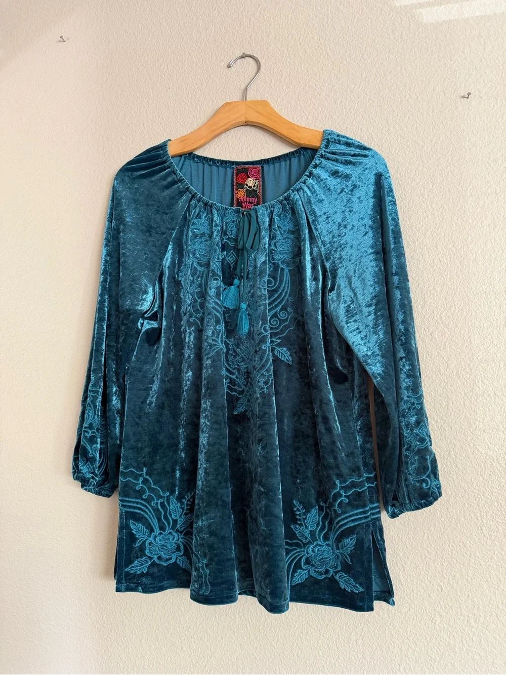 Johnny Was Carmel Crushed Velvet Relaxed Blouse Teal Embroidered Size Small NWT